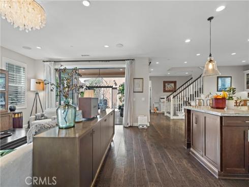 220 Barnes , Tustin, CA
