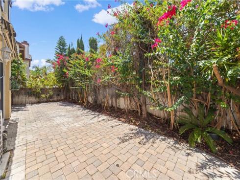 11625 Maynard Avenue, Tustin, CA