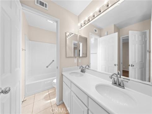 11625 Maynard Avenue, Tustin, CA