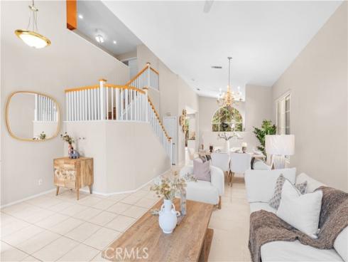 11625 Maynard Avenue, Tustin, CA