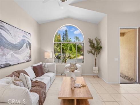 11625 Maynard Avenue, Tustin, CA
