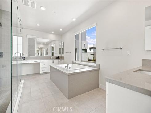 16311 Veterans Way, Tustin, CA
