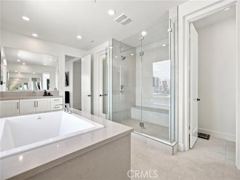 16311 Veterans Way, Tustin, CA