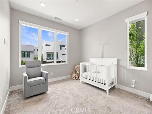 16311 Veterans Way, Tustin, CA