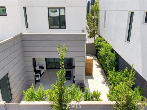 16311 Veterans Way, Tustin, CA