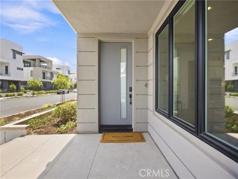 16311 Veterans Way, Tustin, CA