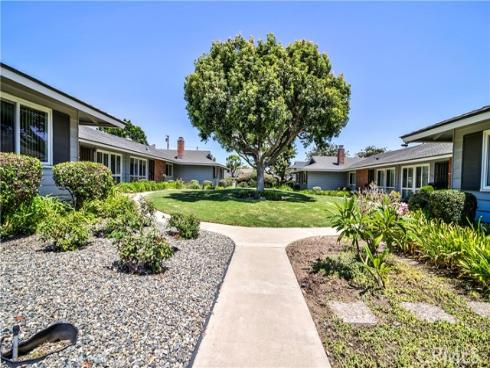 1159 E 1st  , Tustin, CA