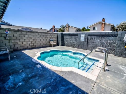 1159 E 1st  , Tustin, CA