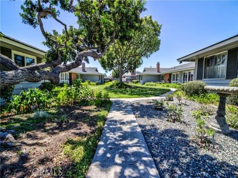 1159 E 1st  , Tustin, CA