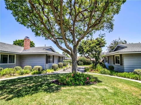1159 E 1st  , Tustin, CA