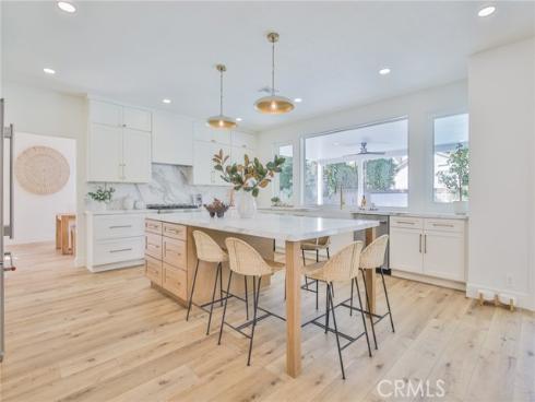 2162  Sonbria  , Tustin, CA