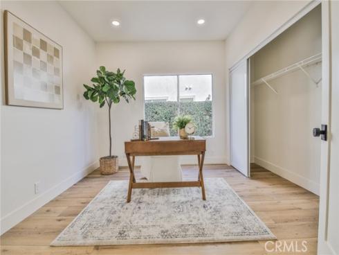 2162  Sonbria  , Tustin, CA