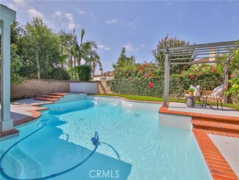 2162  Sonbria  , Tustin, CA
