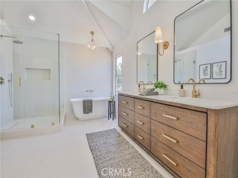2162  Sonbria  , Tustin, CA