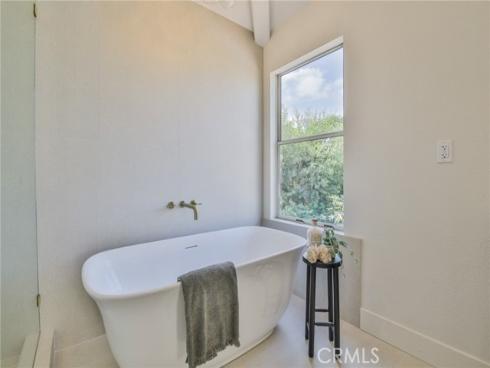 2162  Sonbria  , Tustin, CA