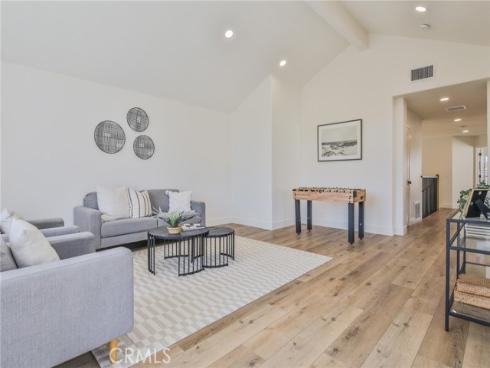 2162  Sonbria  , Tustin, CA