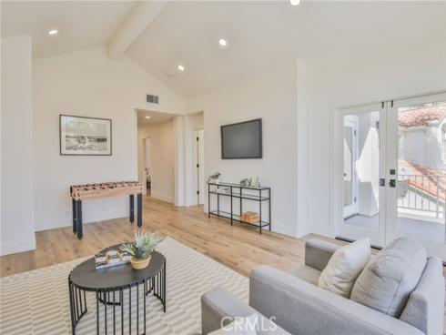 2162  Sonbria  , Tustin, CA