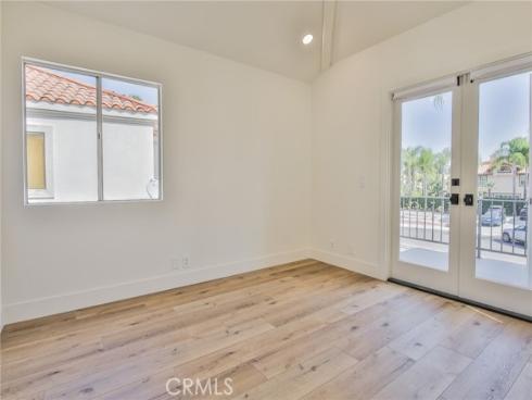 2162  Sonbria  , Tustin, CA