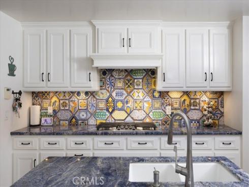 14272  Livingston  , Tustin, CA