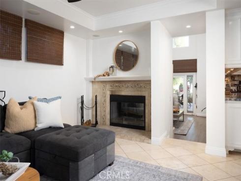 14272  Livingston  , Tustin, CA