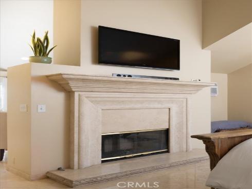 14272  Livingston  , Tustin, CA