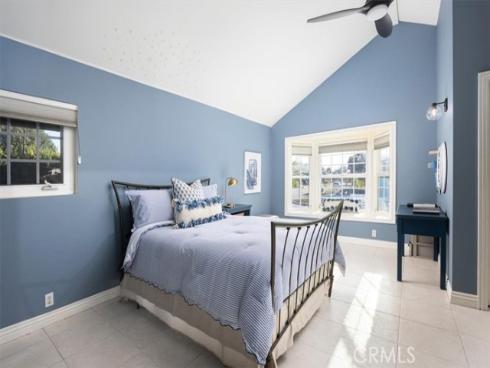 14272  Livingston  , Tustin, CA