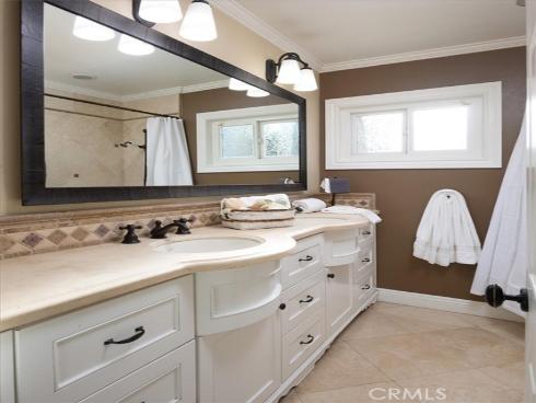 14272  Livingston  , Tustin, CA