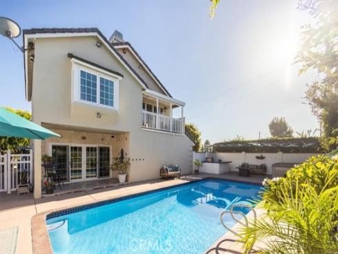 14272  Livingston  , Tustin, CA