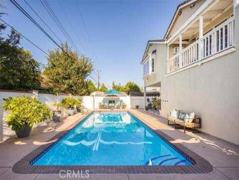 14272  Livingston  , Tustin, CA
