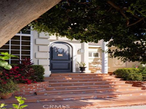 14272  Livingston  , Tustin, CA