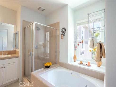15563 Jasmine Place, Tustin, CA