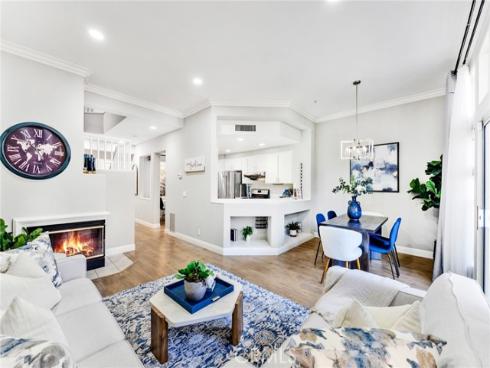 2645 Dunstan , Tustin, CA
