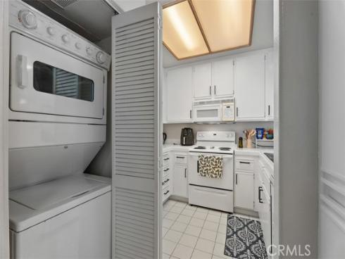 2960 Champion Way 1008 , Tustin, CA