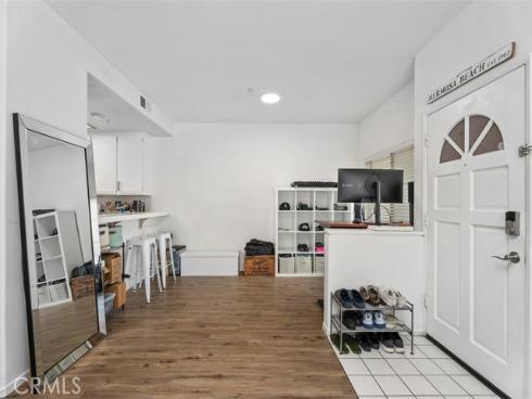 2960 Champion Way 1008 , Tustin, CA