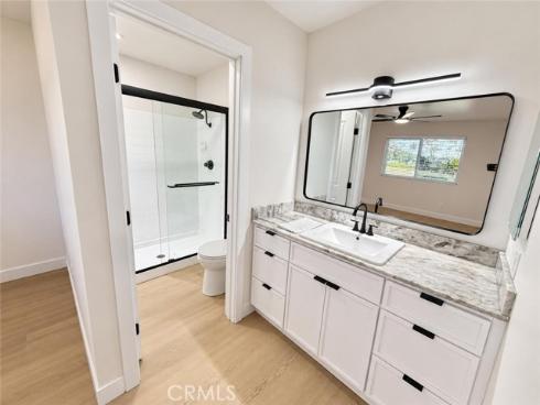 17574  Vandenberg  11 , Tustin, CA