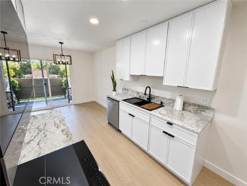 17574  Vandenberg  11 , Tustin, CA
