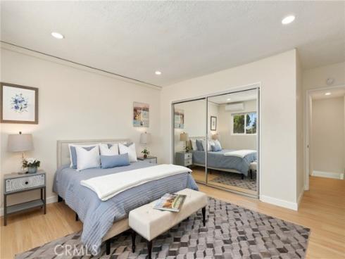 648 W Main D , Tustin, CA