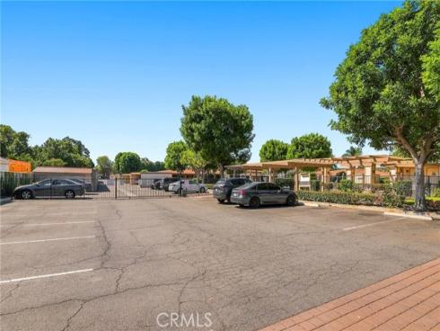 648 W Main D , Tustin, CA