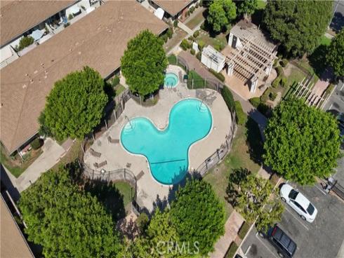 648 W Main D , Tustin, CA
