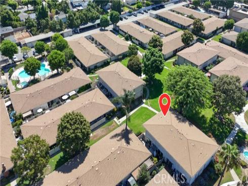 648 W Main D , Tustin, CA