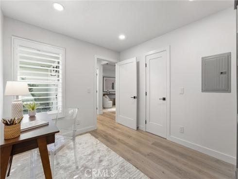 17515  Via Lindo  , Tustin, CA
