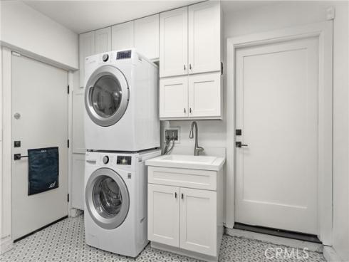 17515  Via Lindo  , Tustin, CA