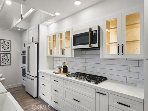 17515  Via Lindo  , Tustin, CA