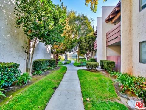17552 Vandenberg Lane 14