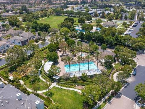 1437 Georgia , Tustin, CA
