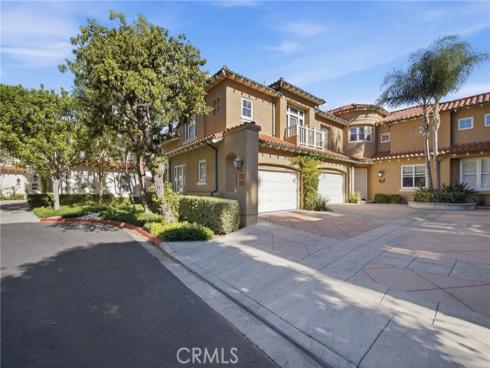 2491  Aquasanta  , Tustin, CA