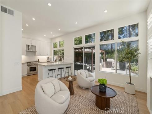 10898 Dishman Place, Tustin, CA