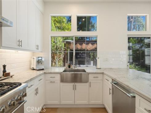 10898 Dishman Place, Tustin, CA