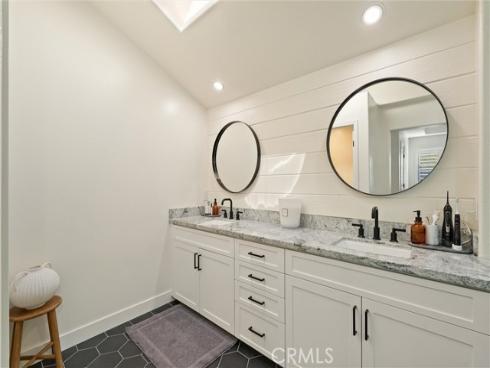 10898 Dishman Place, Tustin, CA