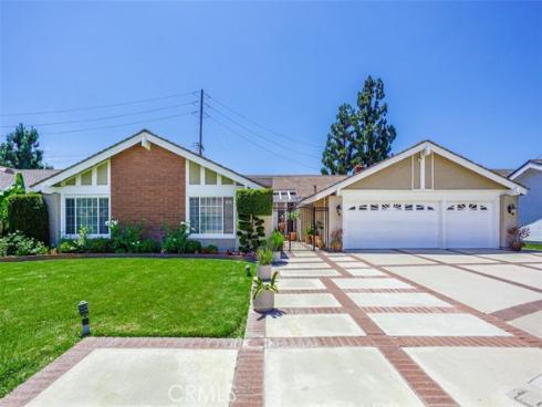 10231  Robin Hood   Circle, Villa Park, CA